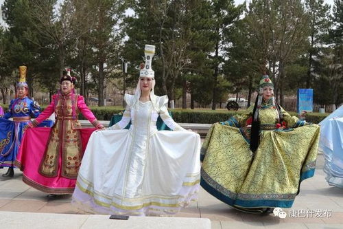 莫負春光好時節，執筆為伴共創作